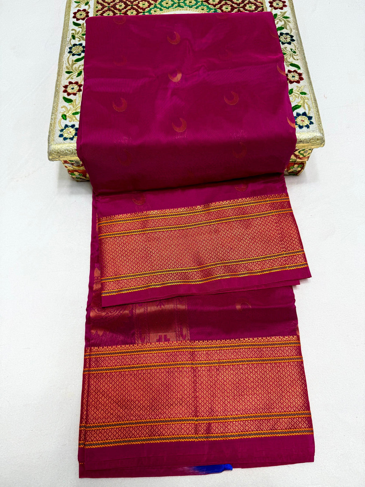 Chandrakor Kalanjali Paithani Silk Saree