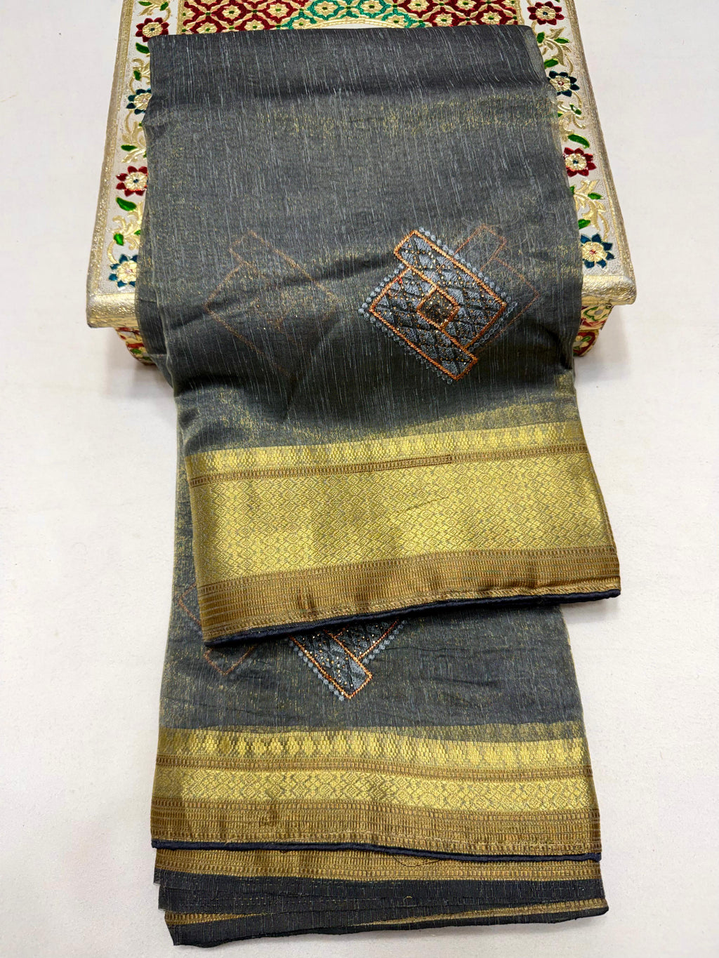 Pure Organza Silk Saree with Rich Pallu